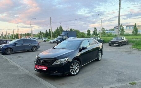 Toyota Camry, 2012 год, 1 250 000 рублей, 2 фотография