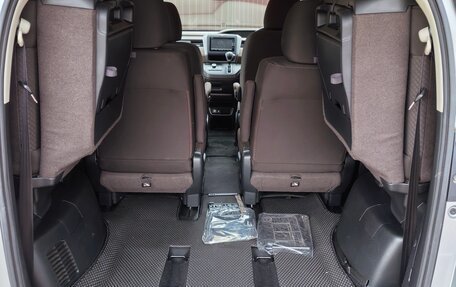 Honda Freed II, 2022 год, 1 850 000 рублей, 6 фотография