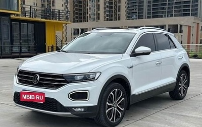 Volkswagen T-Roc I, 2023 год, 1 800 098 рублей, 1 фотография