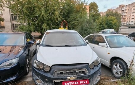 Chevrolet Aveo III, 2014 год, 300 000 рублей, 1 фотография