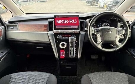 Mitsubishi Delica D:5 I, 2023 год, 3 000 000 рублей, 13 фотография