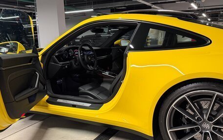 Porsche 911, 2021 год, 20 700 000 рублей, 9 фотография