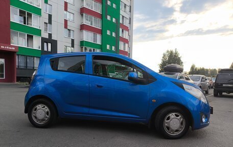 Chevrolet Spark III, 2011 год, 550 000 рублей, 4 фотография