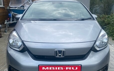 Honda Fit, 2022 год, 1 320 000 рублей, 2 фотография
