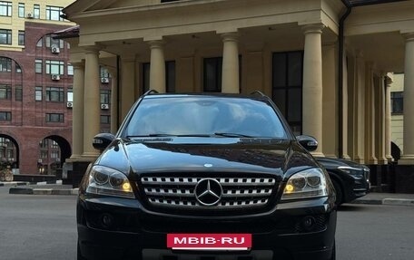 Mercedes-Benz M-Класс, 2005 год, 990 000 рублей, 2 фотография