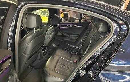 BMW 5 серия, 2021 год, 4 270 000 рублей, 17 фотография