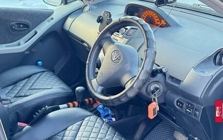 Toyota Vitz, 2010 год, 550 000 рублей, 2 фотография