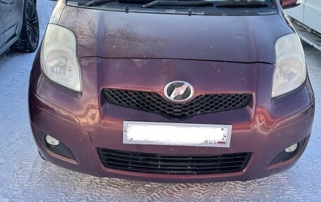 Toyota Vitz, 2010 год, 550 000 рублей, 11 фотография
