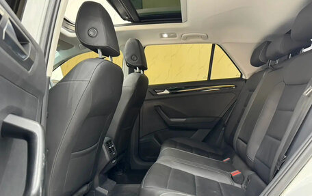 Volkswagen T-Roc I, 2022 год, 1 541 001 рублей, 6 фотография