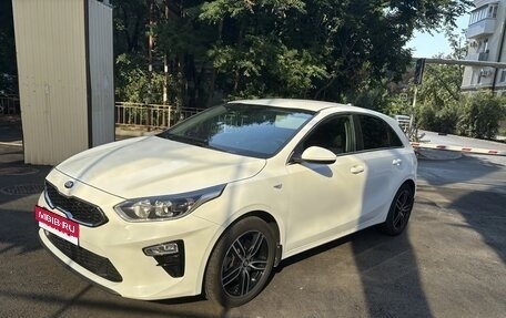 KIA cee'd III, 2019 год, 1 850 000 рублей, 2 фотография
