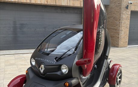Renault Twizy, 2018 год, 650 000 рублей, 9 фотография