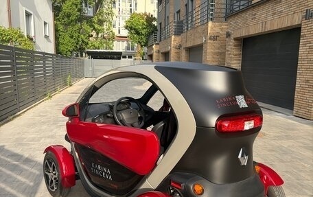 Renault Twizy, 2018 год, 650 000 рублей, 4 фотография