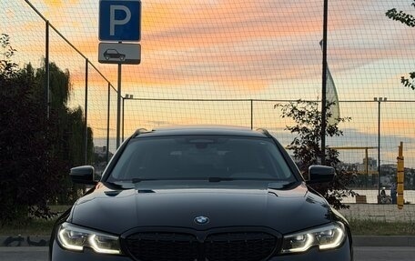 BMW 3 серия, 2020 год, 3 268 000 рублей, 21 фотография