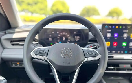 Volkswagen Lavida, 2025 год, 2 590 000 рублей, 10 фотография