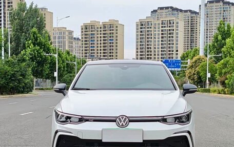 Volkswagen Golf VIII, 2022 год, 2 150 000 рублей, 2 фотография