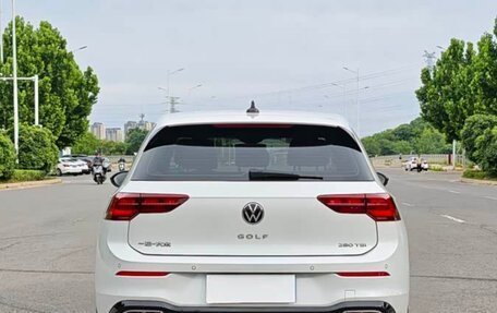 Volkswagen Golf VIII, 2022 год, 2 150 000 рублей, 4 фотография