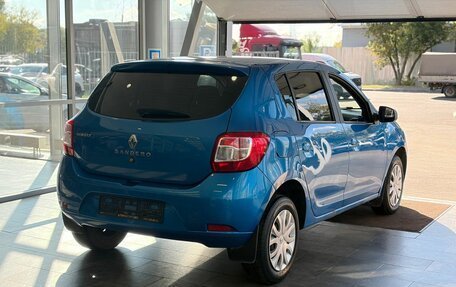 Renault Sandero II рестайлинг, 2015 год, 749 000 рублей, 6 фотография