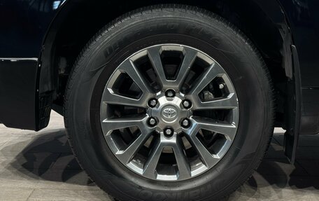 Toyota Land Cruiser Prado 150 рестайлинг 2, 2018 год, 5 490 000 рублей, 12 фотография