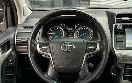 Toyota Land Cruiser Prado 150 рестайлинг 2, 2018 год, 5 490 000 рублей, 15 фотография