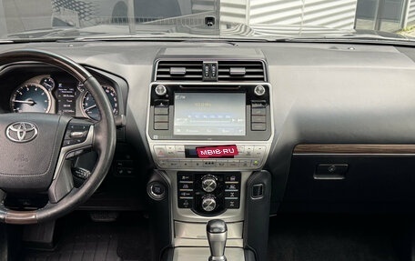 Toyota Land Cruiser Prado 150 рестайлинг 2, 2018 год, 5 490 000 рублей, 14 фотография