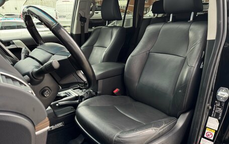 Toyota Land Cruiser Prado 150 рестайлинг 2, 2018 год, 5 490 000 рублей, 28 фотография