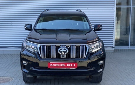 Toyota Land Cruiser Prado 150 рестайлинг 2, 2019 год, 5 350 000 рублей, 2 фотография