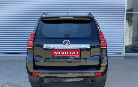 Toyota Land Cruiser Prado 150 рестайлинг 2, 2019 год, 5 350 000 рублей, 6 фотография