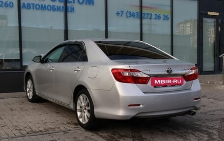Toyota Camry, 2012 год, 1 659 000 рублей, 3 фотография