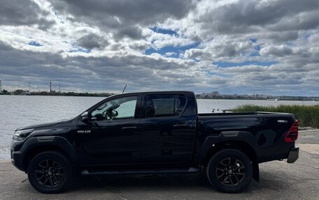 Toyota Hilux VIII, 2021 год, 4 749 000 рублей, 6 фотография