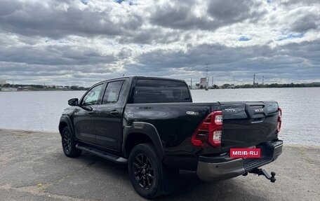 Toyota Hilux VIII, 2021 год, 4 749 000 рублей, 5 фотография