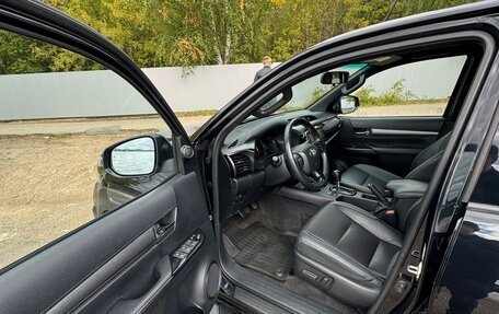 Toyota Hilux VIII, 2021 год, 4 749 000 рублей, 11 фотография
