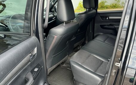 Toyota Hilux VIII, 2021 год, 4 749 000 рублей, 13 фотография