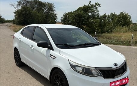 KIA Rio III рестайлинг, 2017 год, 820 000 рублей, 3 фотография
