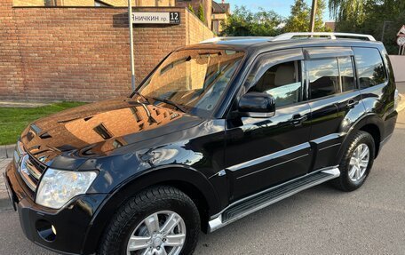 Mitsubishi Pajero IV, 2008 год, 1 565 000 рублей, 2 фотография