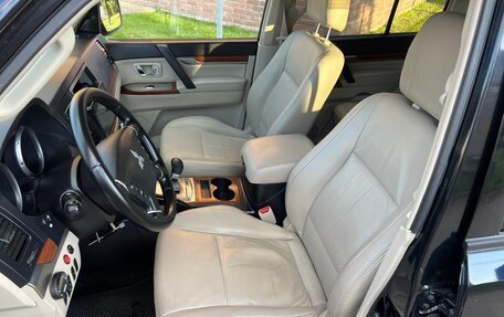 Mitsubishi Pajero IV, 2008 год, 1 565 000 рублей, 12 фотография