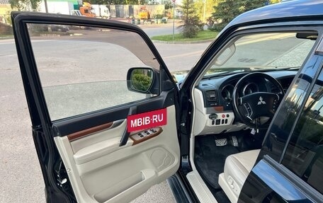 Mitsubishi Pajero IV, 2008 год, 1 565 000 рублей, 11 фотография