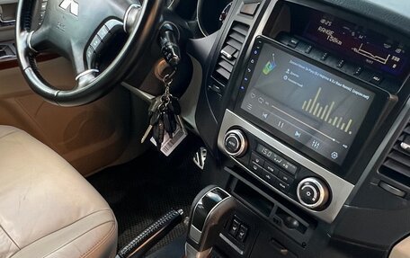 Mitsubishi Pajero IV, 2008 год, 1 565 000 рублей, 25 фотография