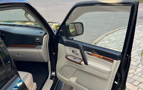 Mitsubishi Pajero IV, 2008 год, 1 565 000 рублей, 23 фотография