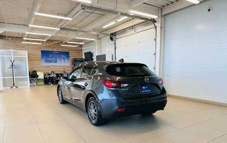 Mazda Axela, 2016 год, 1 399 999 рублей, 4 фотография