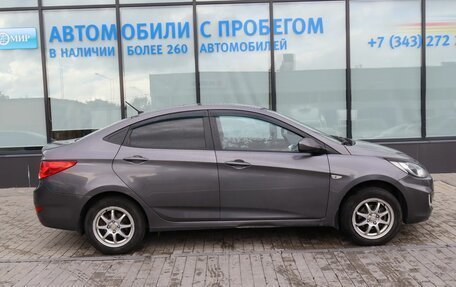 Hyundai Solaris II рестайлинг, 2012 год, 679 000 рублей, 6 фотография