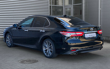 Toyota Camry, 2023 год, 3 680 000 рублей, 8 фотография