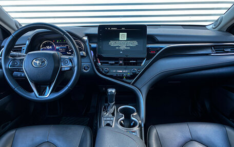 Toyota Camry, 2023 год, 3 680 000 рублей, 15 фотография