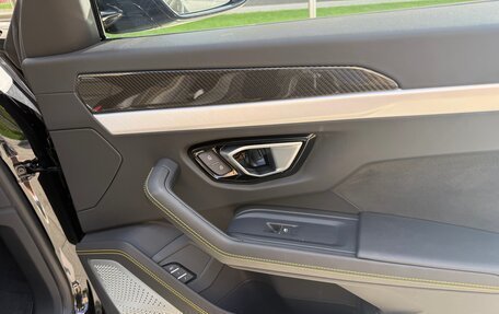 Lamborghini Urus I, 2019 год, 24 000 000 рублей, 21 фотография