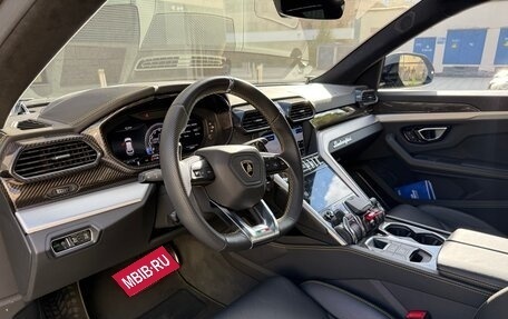 Lamborghini Urus I, 2019 год, 24 000 000 рублей, 25 фотография