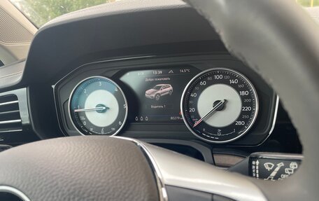 Volkswagen Touareg III, 2018 год, 4 600 000 рублей, 3 фотография