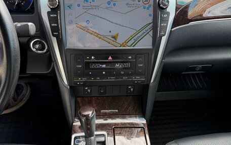 Toyota Camry, 2017 год, 2 500 000 рублей, 12 фотография