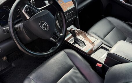 Toyota Camry, 2017 год, 2 500 000 рублей, 11 фотография