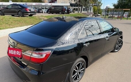 Toyota Camry, 2017 год, 2 500 000 рублей, 18 фотография