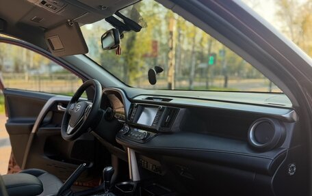Toyota RAV4, 2017 год, 2 350 000 рублей, 7 фотография