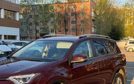 Toyota RAV4, 2017 год, 2 350 000 рублей, 22 фотография